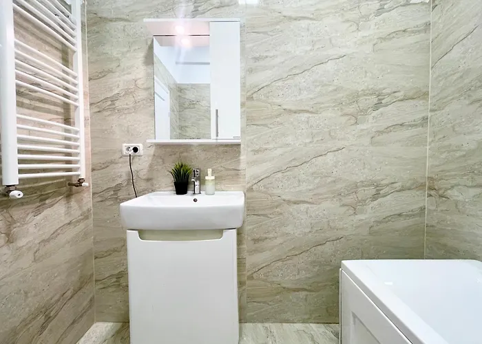 Address 4 - Palace Of Parliament Area *